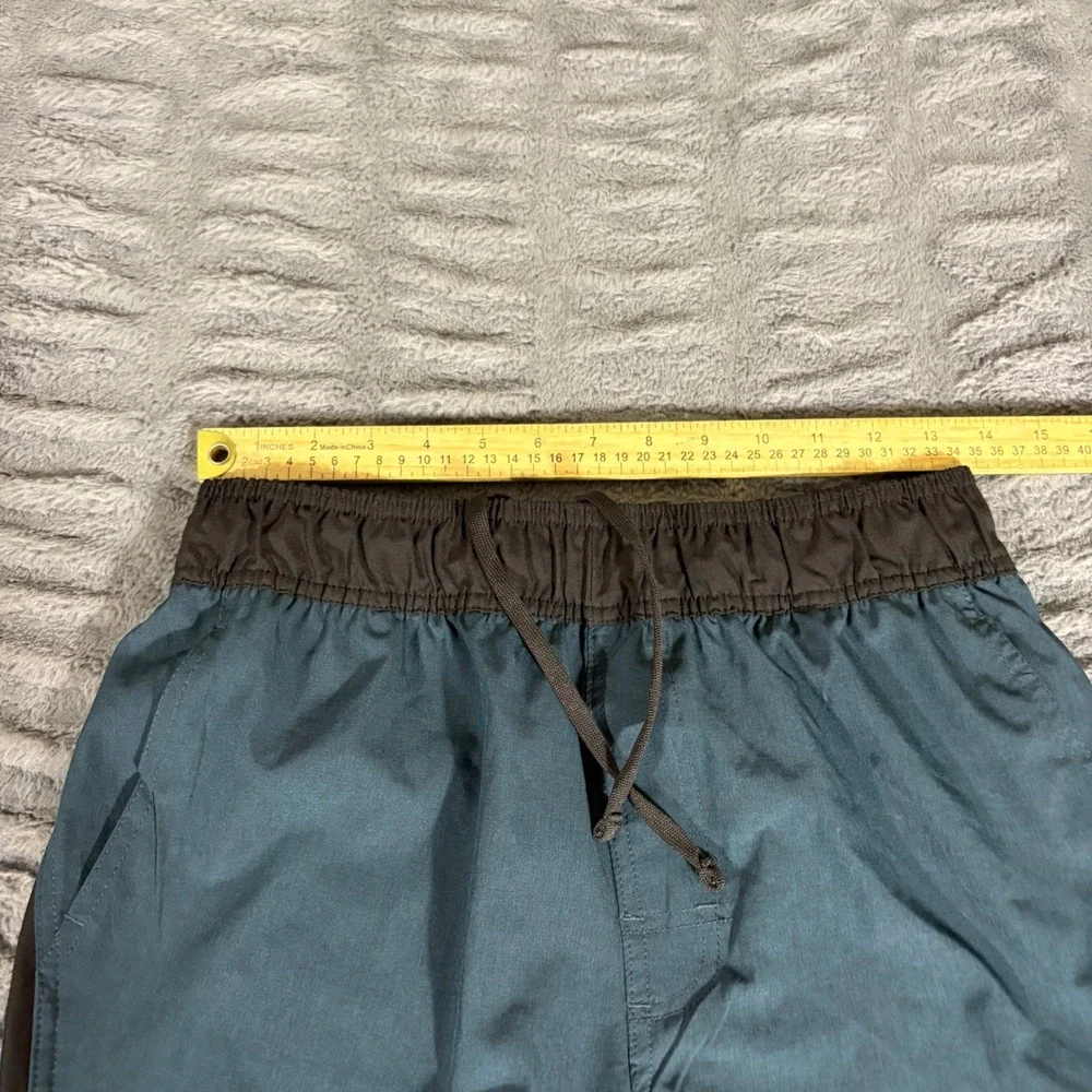 LEG3ND Mens Athletic Shorts Teal Blue Gray Trim Pockets FA50191 Size S
